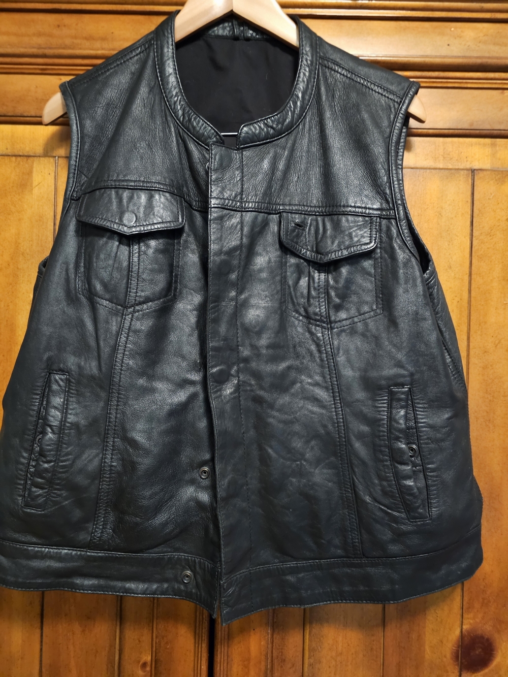 Black Leather Club Style Motorcycle Riding Vest Collarless [Size] Xl